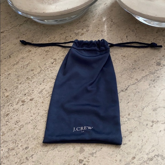 LAST PAIR: J. Crew cat eye sunglasses. - Picture 6 of 12